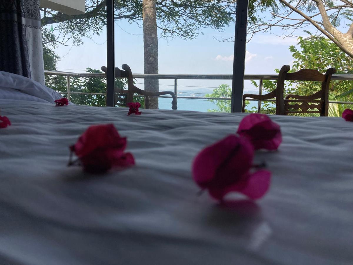 Jungle Beach Restaurant And Hotel-Jbr Galle Buitenkant foto